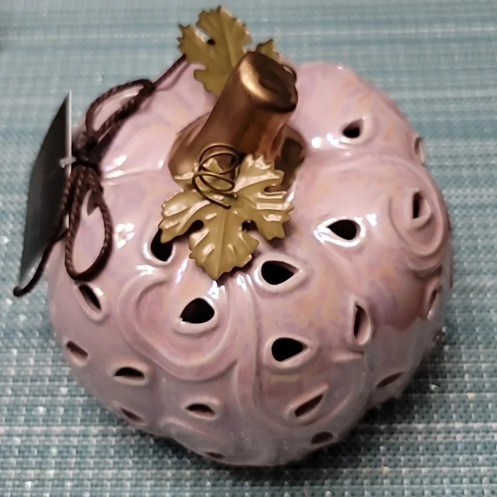 Artisan Pumpkin, Pink Iridescent light up, NWT - Picture 1 of 6